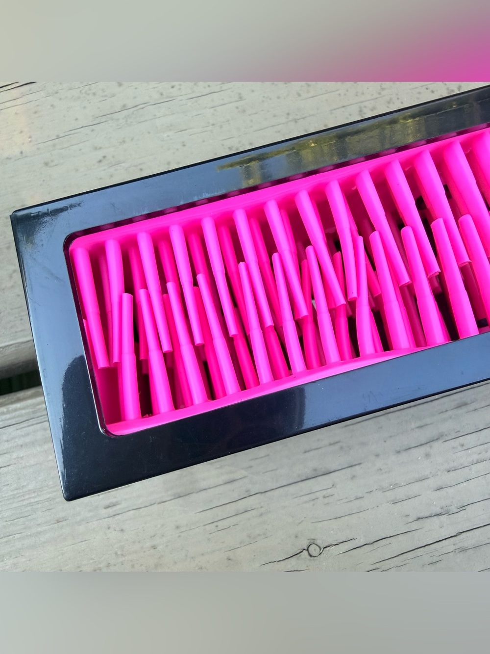 NIB Veleka Pen Zen Desk Organizer in black and fuchsia - Picture 9 of 13